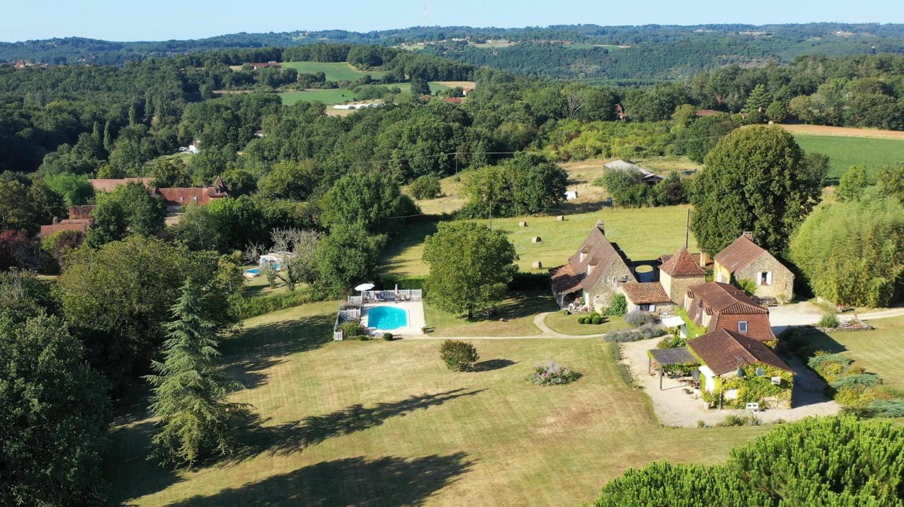 Le Clos-Lascazes Maison D'Hotes Le Buisson-de-Cadouin Luaran gambar