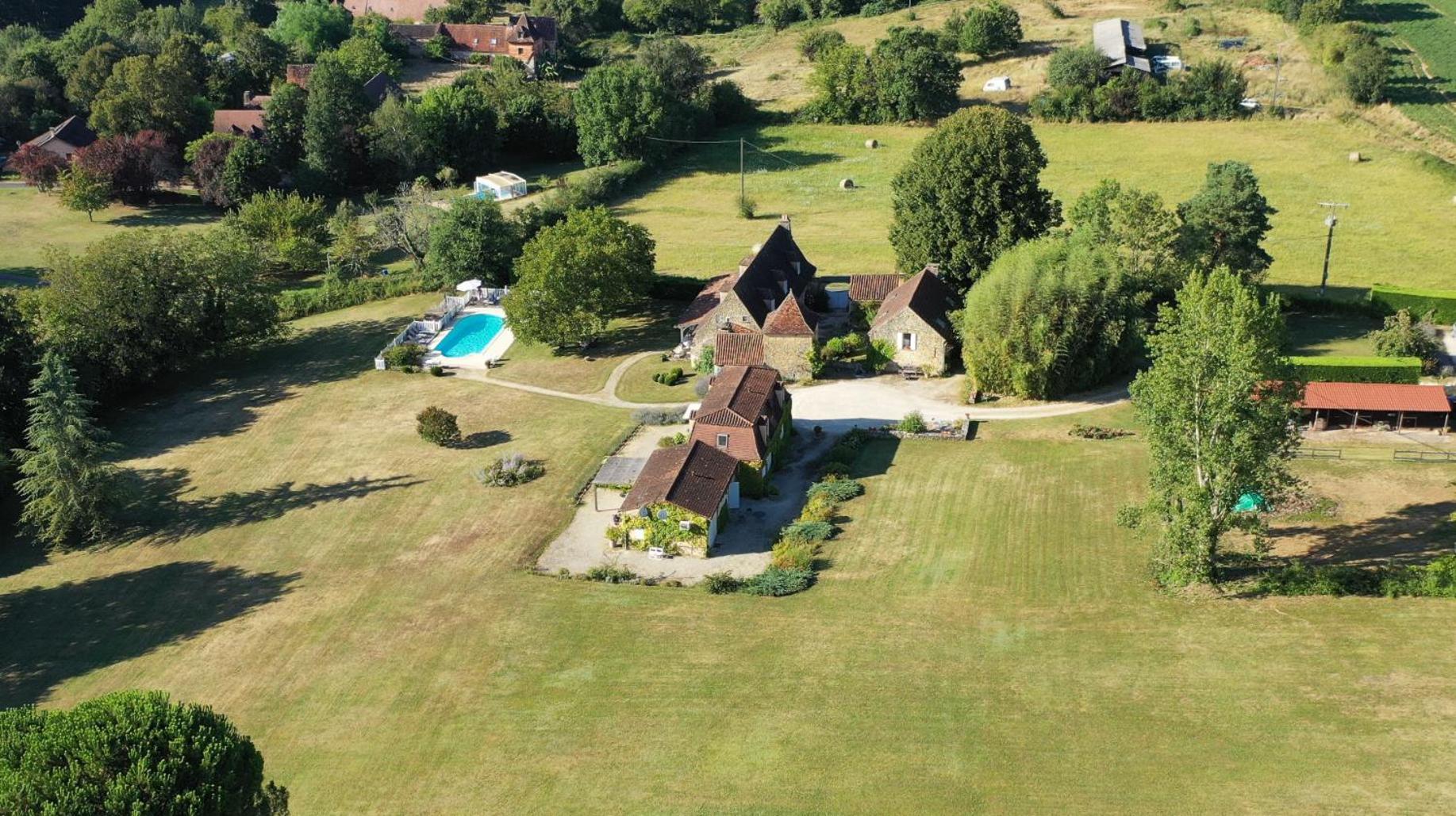 Le Clos-Lascazes Maison D'Hotes Le Buisson-de-Cadouin Luaran gambar